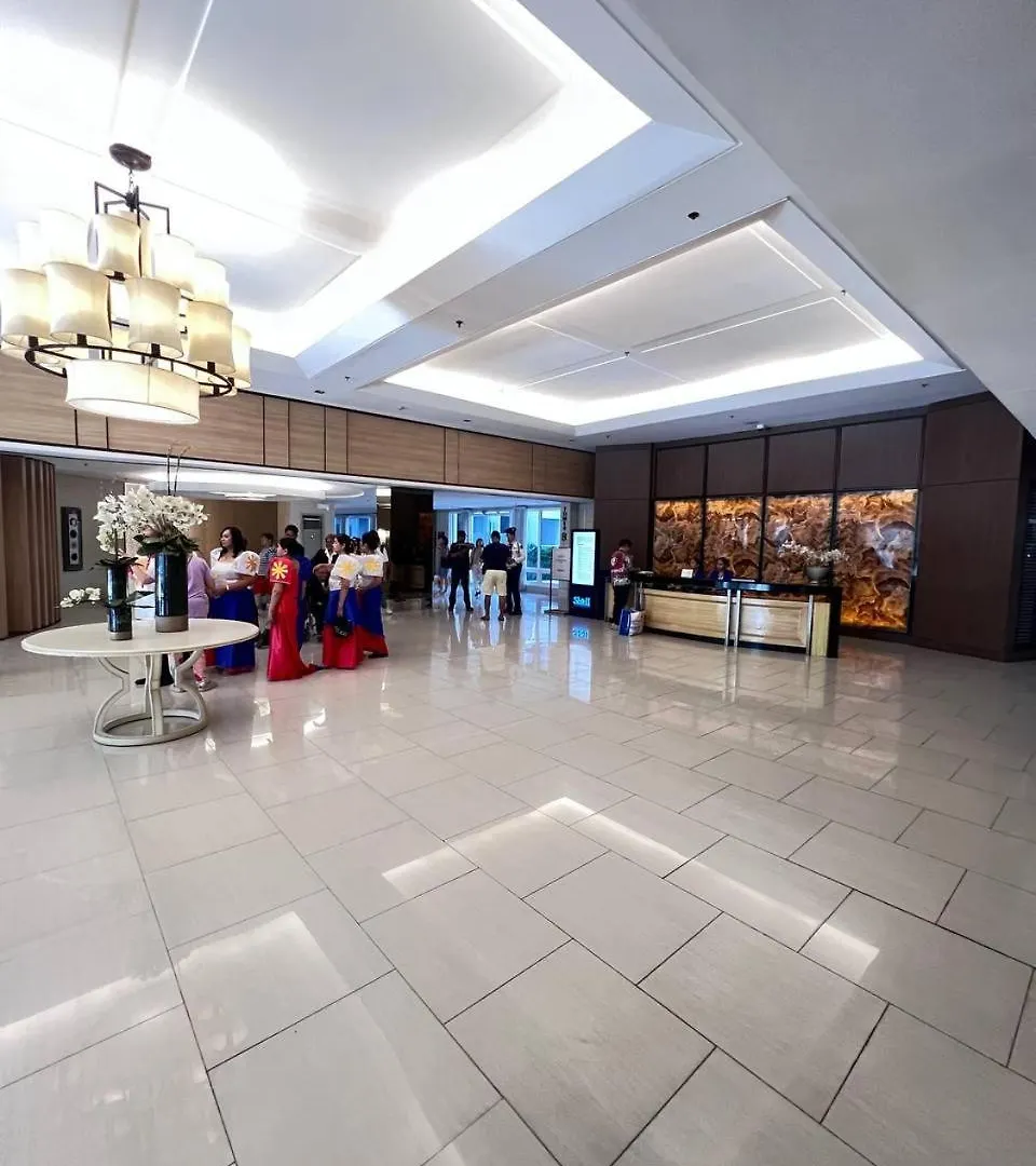 **** Hotel Unistay Shell Residence Amazing Pool Near Moa Manilla Filippijnen
