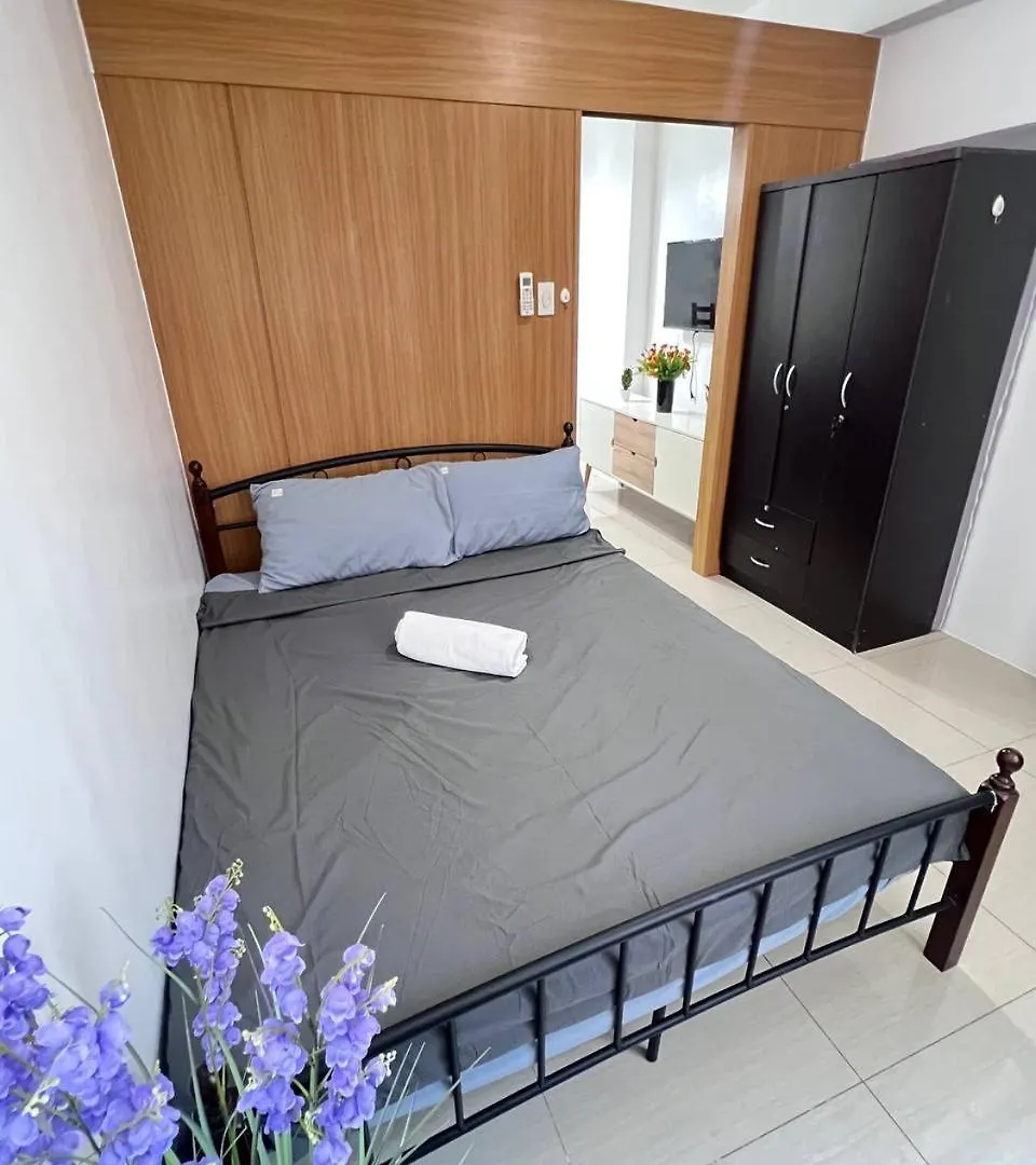Unistay Shell Residence Amazing Pool Near Moa Manila Hotel