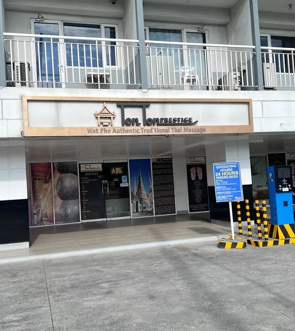 Unistay Shell Residence Amazing Pool Near Moa Manila 4*,